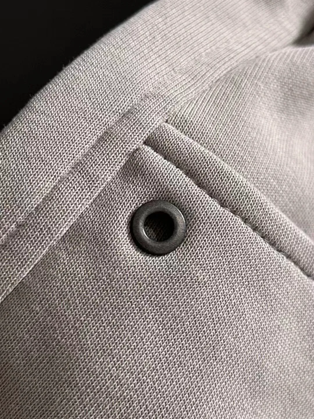 Next day shipment P160 Premium Burberry 2026 Spring/Summer New Arrival elastic band casual shorts, counter-customized fabrics Breathable, high comfort, impeccable details, brand element design concept, reflecting high quality. It feels delicate and soft! It presents a casual cut and the upper body shape is great! Sizes:S-3XL